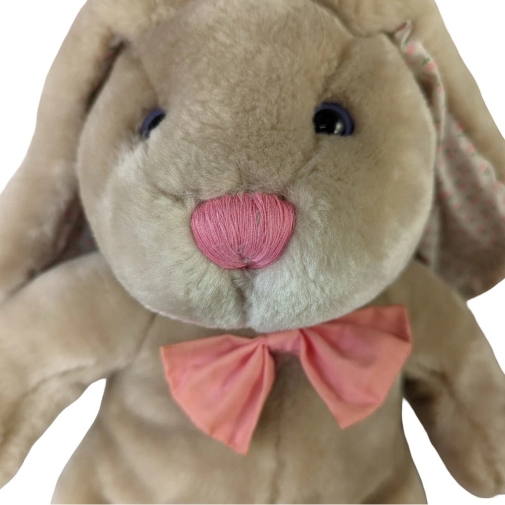 VTG Commonwealth Beige Rabbit Plush 16 Inch Tulip Ears Paws 1993 Stuffed Animal - Picture 2 of 3